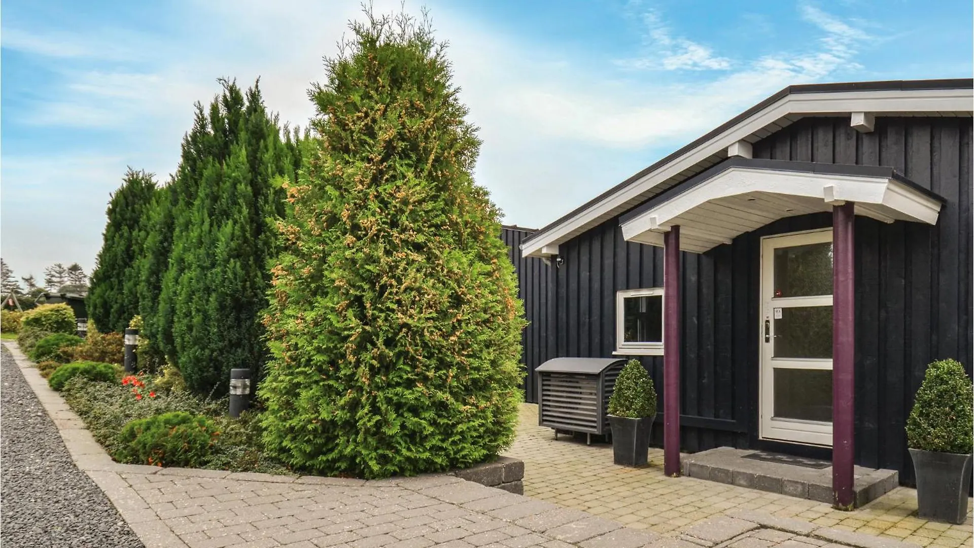 Amazing Home In Ebeltoft With 3 Bedrooms And Wifi